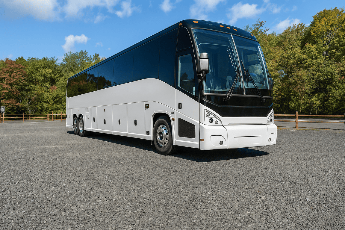 picture of Lynn Coach Bus Service coach bus