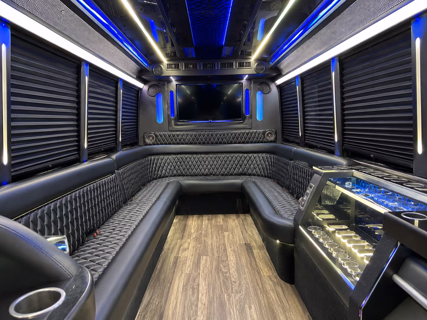 boston area concert venues lynn party bus rental