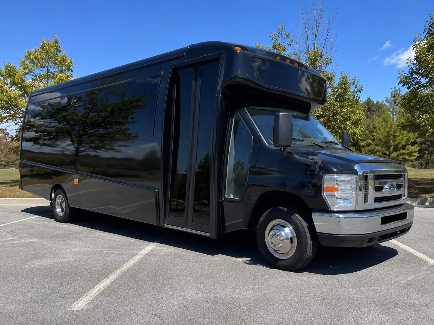 charter buses for large lynn prom groups and after prom events