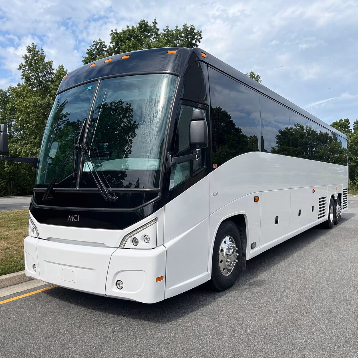 charter buses for lynn city government and municipal agency transportation