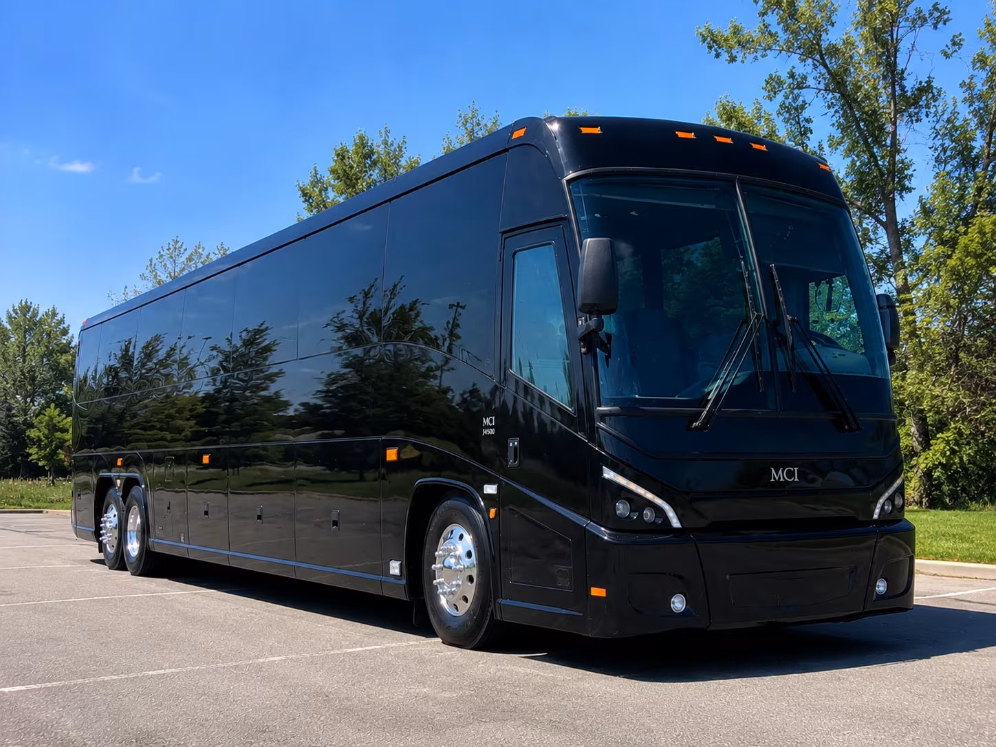 charter buses for lynn corporate events and off site meetings