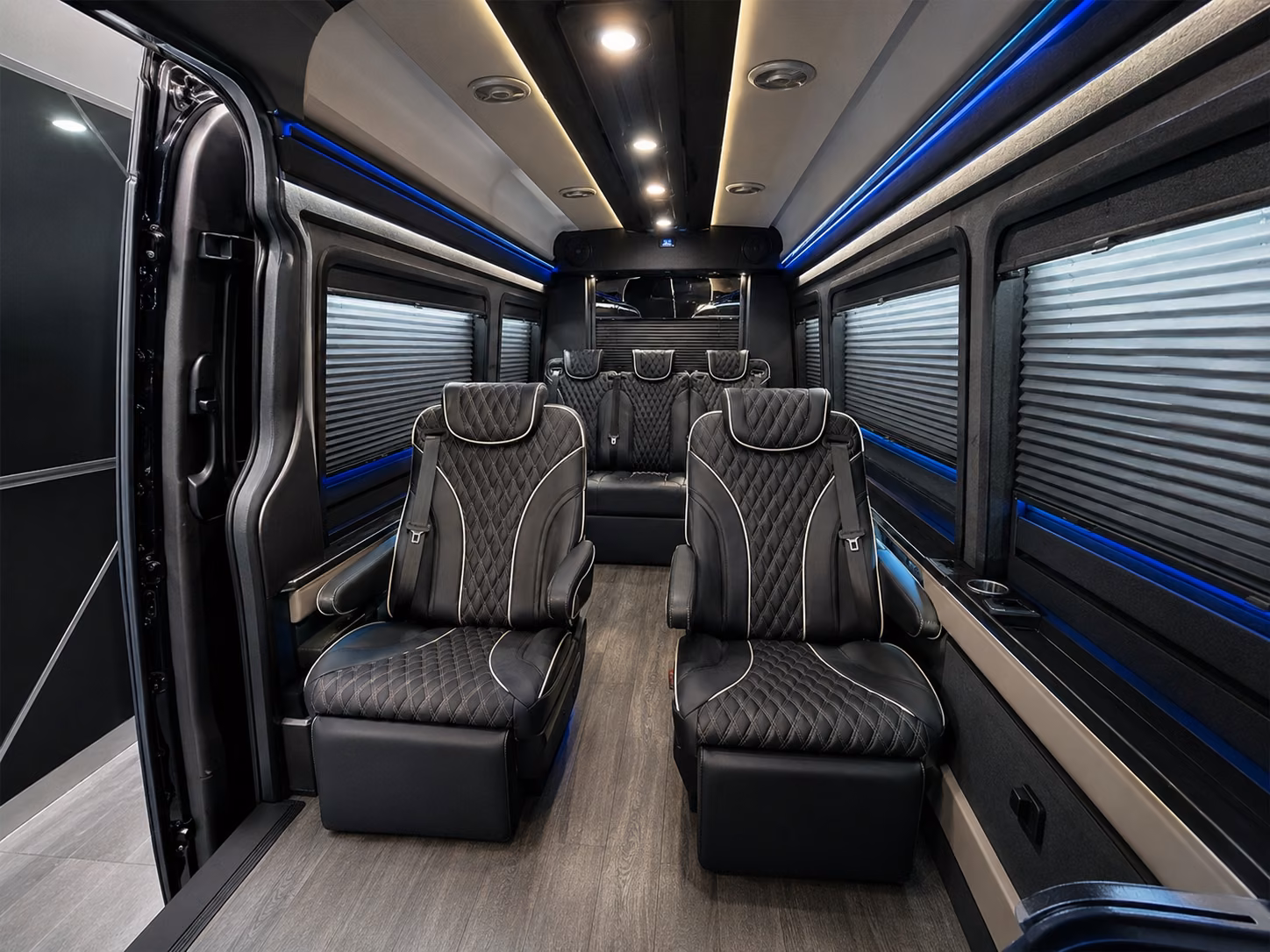 corporate and business group airport shuttles in lynn