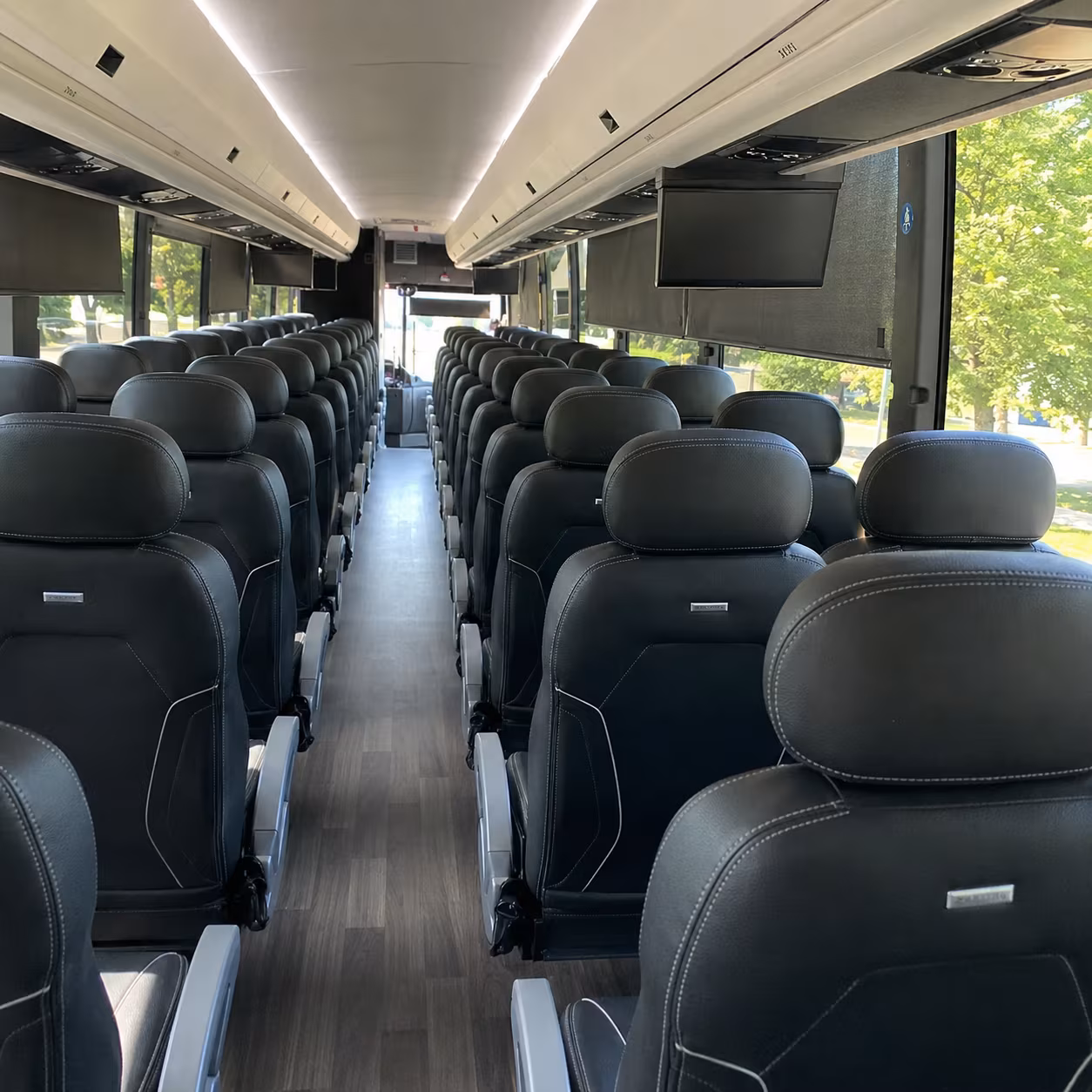 overnight and multi day charter bus trips from lynn to new york and washington d c