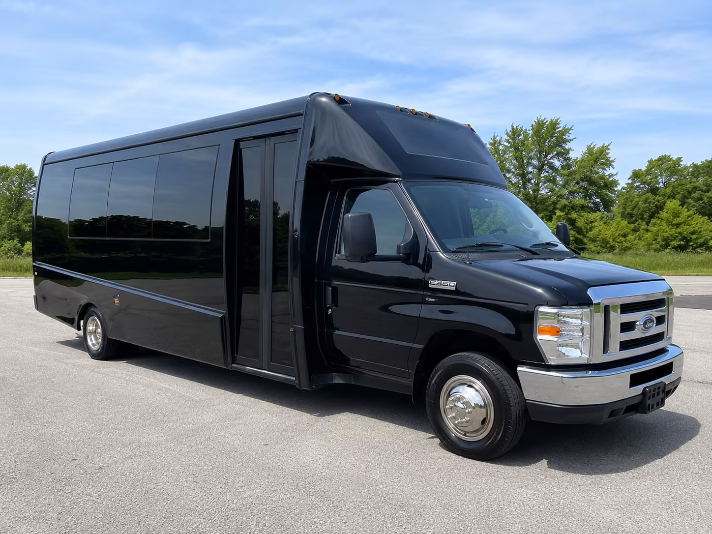 rent a bus in lynn for pre prom parties and venue runs