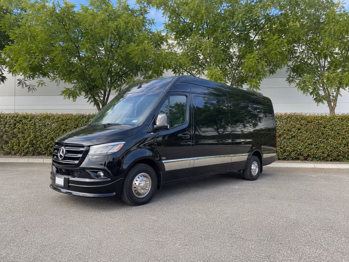sprinter van and limo transfers for vip wedding guests in lynn